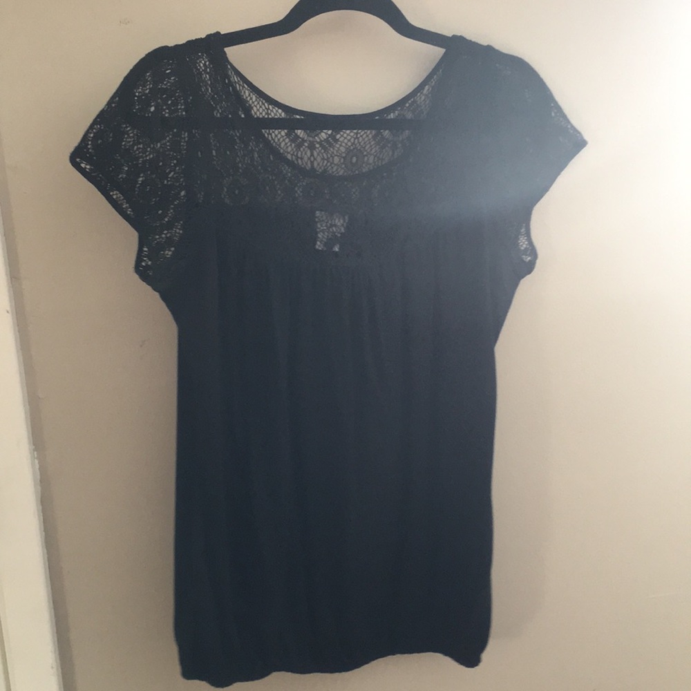 Buckle Top